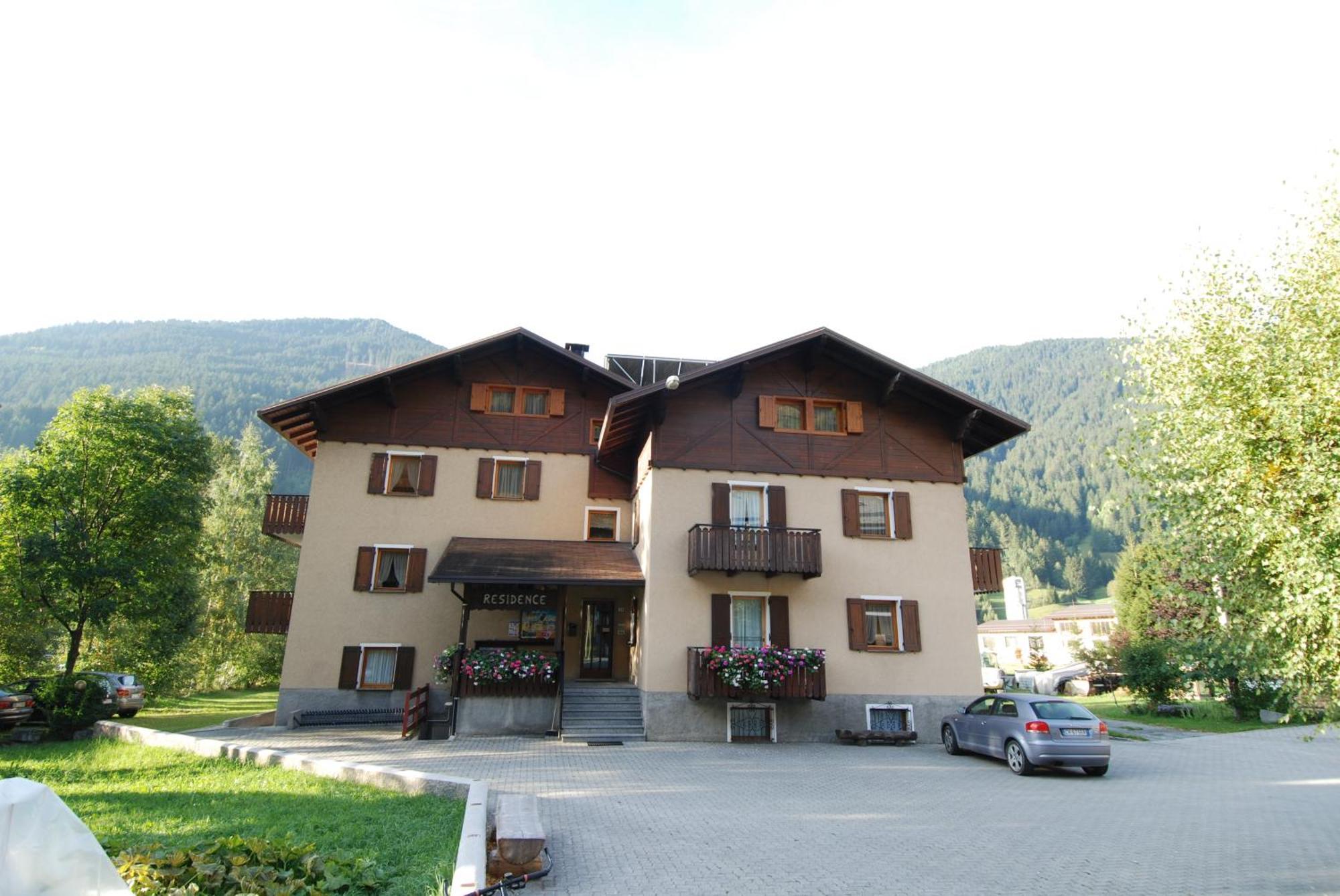 Residence Pian Del Vino Pradelle Екстериор снимка