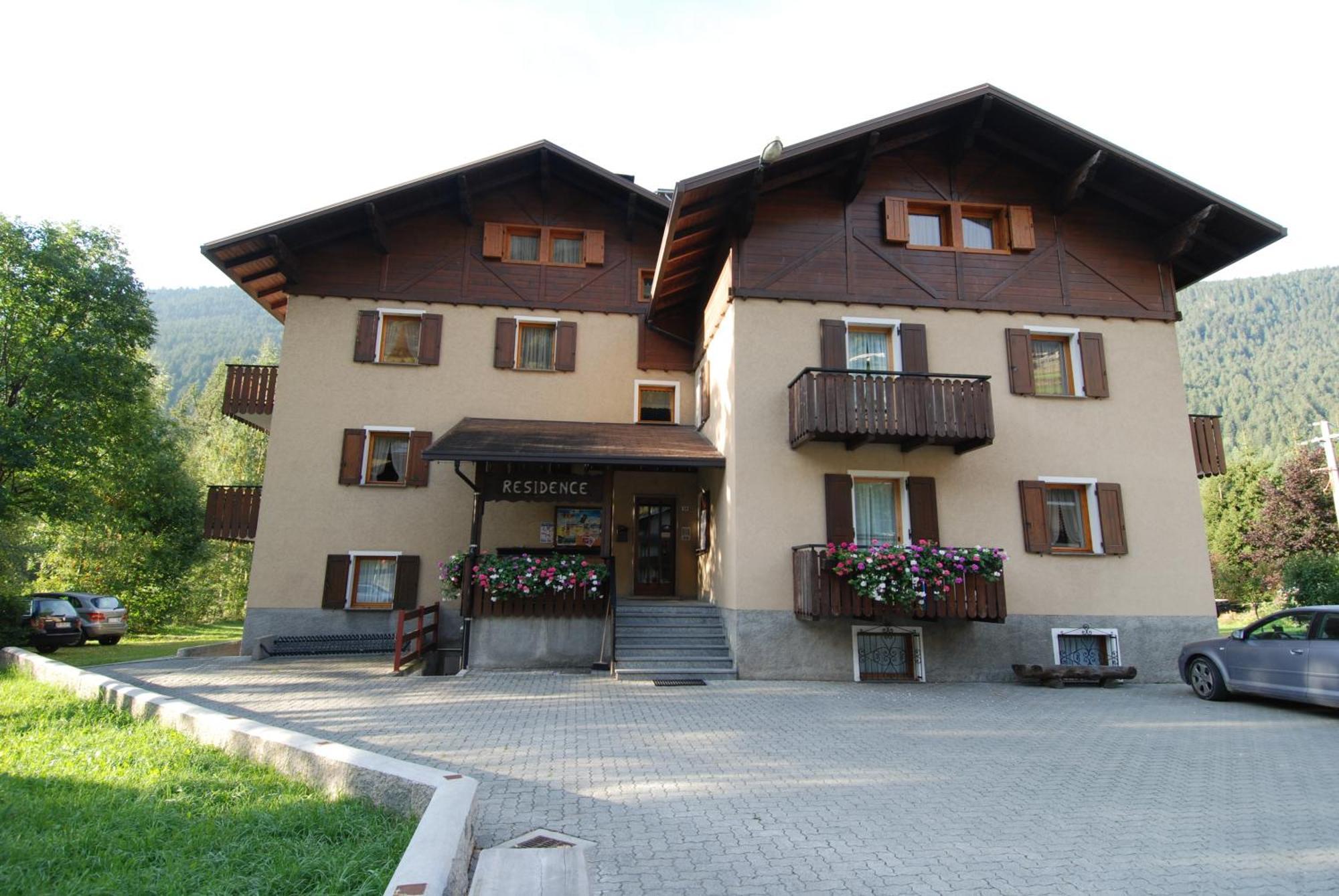 Residence Pian Del Vino Pradelle Екстериор снимка